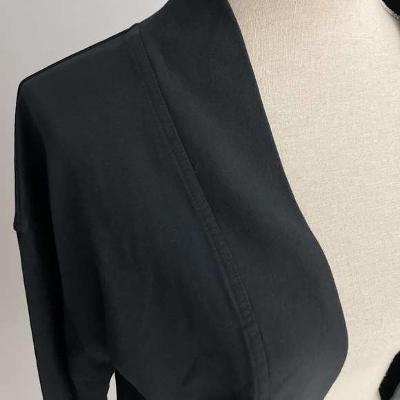Pact The Studio Shrug Open Front Cardio NWT Black Medium/Large Organic Cotton - Picture 6 of 13